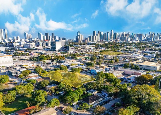 727 NW 29th St, Miami, FL 33127