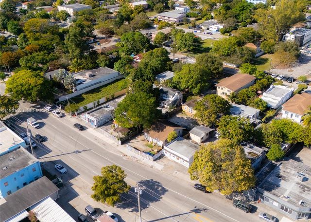 727 NW 29th St, Miami, FL 33127