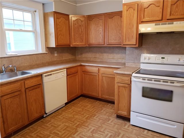 36 Monument Street, Cranston, RI 02910