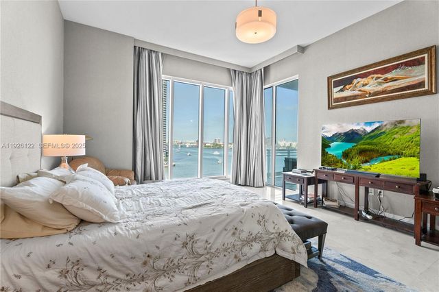 900 Brickell Key Blvd 803, Miami, FL 33131