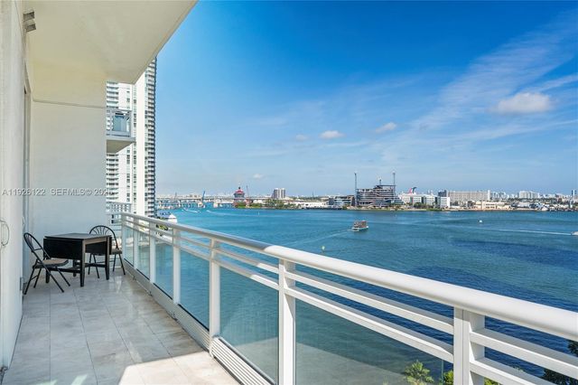 900 Brickell Key Blvd 803, Miami, FL 33131