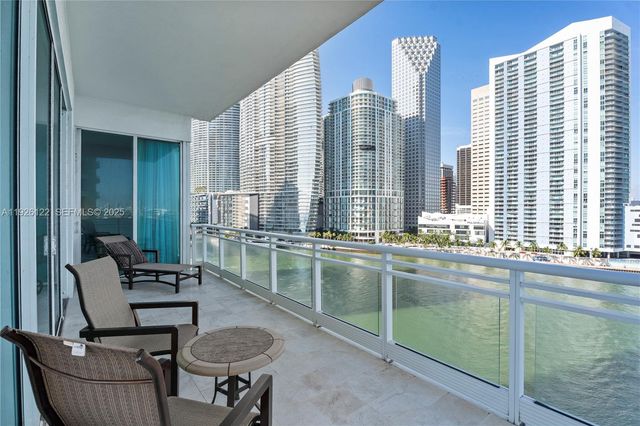 900 Brickell Key Blvd 803, Miami, FL 33131