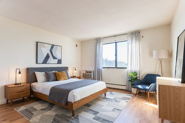 273 West Main St B12, Marlborough, MA 01752