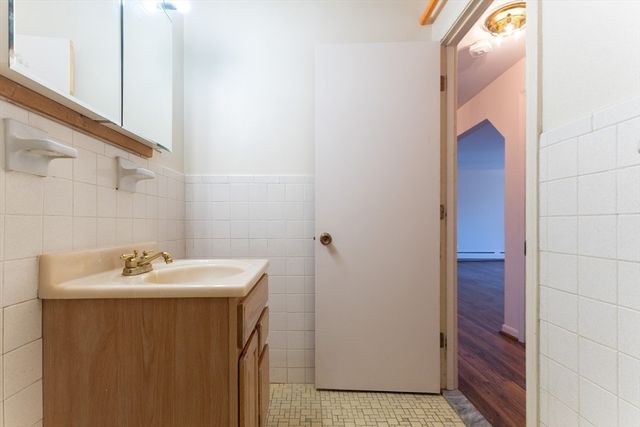 273 West Main St B12, Marlborough, MA 01752