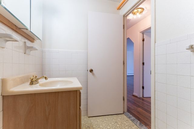 273 West Main St B12, Marlborough, MA 01752