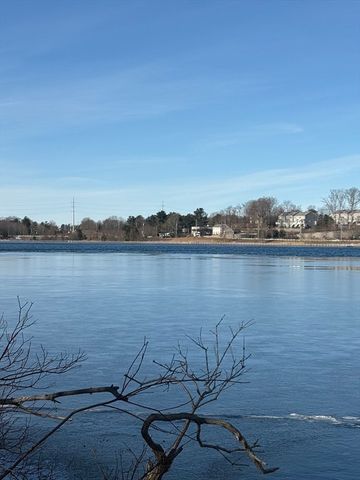 273 West Main St B12, Marlborough, MA 01752