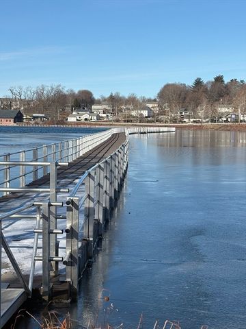 273 West Main St B12, Marlborough, MA 01752