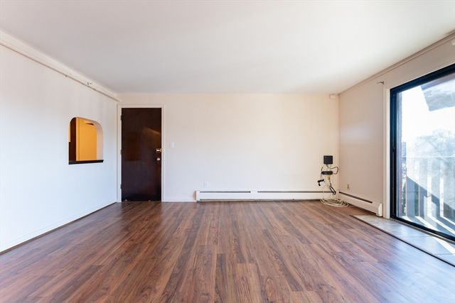 273 West Main St B12, Marlborough, MA 01752