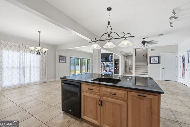 1038 Dennis Station Road, Eatonton, GA 31024