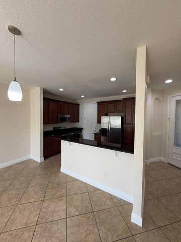 8057 PRESTBURY DRIVE, Orlando, FL 32832