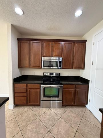 8057 PRESTBURY DRIVE, Orlando, FL 32832