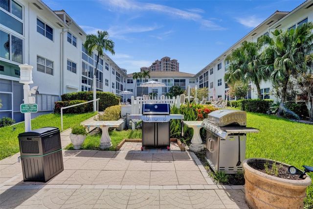 1461 S Ocean Blvd Apt 303, Pompano Beach, FL 33062