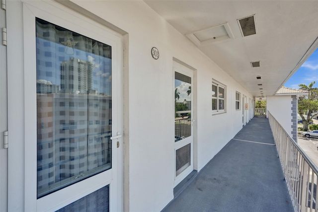 1461 S Ocean Blvd Apt 303, Pompano Beach, FL 33062