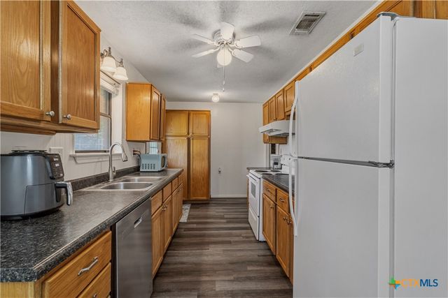 918 Marilyn Drive, Copperas Cove, TX 76522