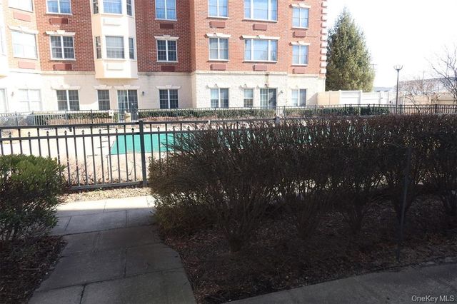 50 Merrick Avenue, East Meadow, NY 11554