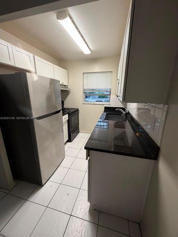 314 S J Street 4, Lake Worth, FL 33460