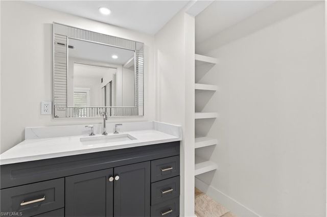 4092 Belair LN 1, Naples, FL 34103