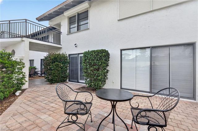 4092 Belair LN 1, Naples, FL 34103