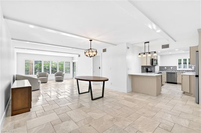 4092 Belair LN 1, Naples, FL 34103
