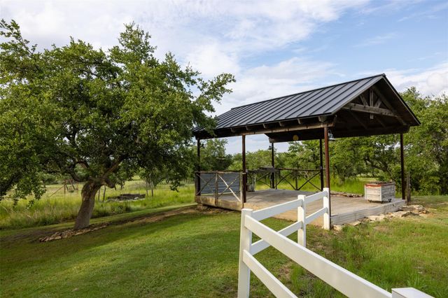 3149 Byrd Ranch RD, Johnson City, TX 78636
