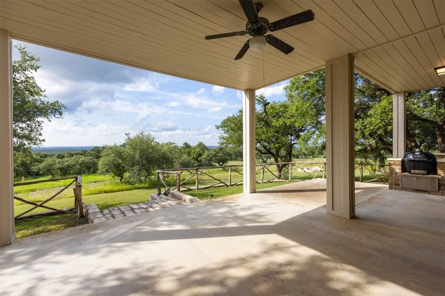3149 Byrd Ranch RD, Johnson City, TX 78636