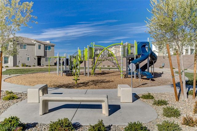 6944 Skyline Blue Street, North Las Vegas, NV 89086