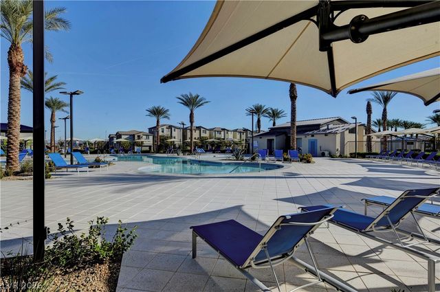 6944 Skyline Blue Street, North Las Vegas, NV 89086