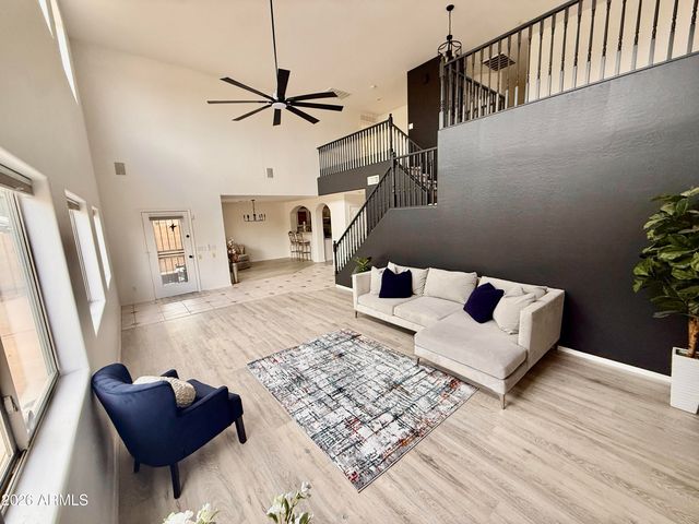 6312 W VILLA LINDA Drive, Glendale, AZ 85310