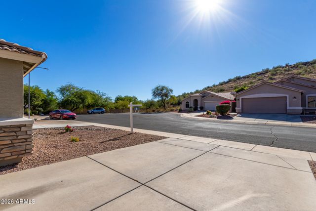 6312 W VILLA LINDA Drive, Glendale, AZ 85310