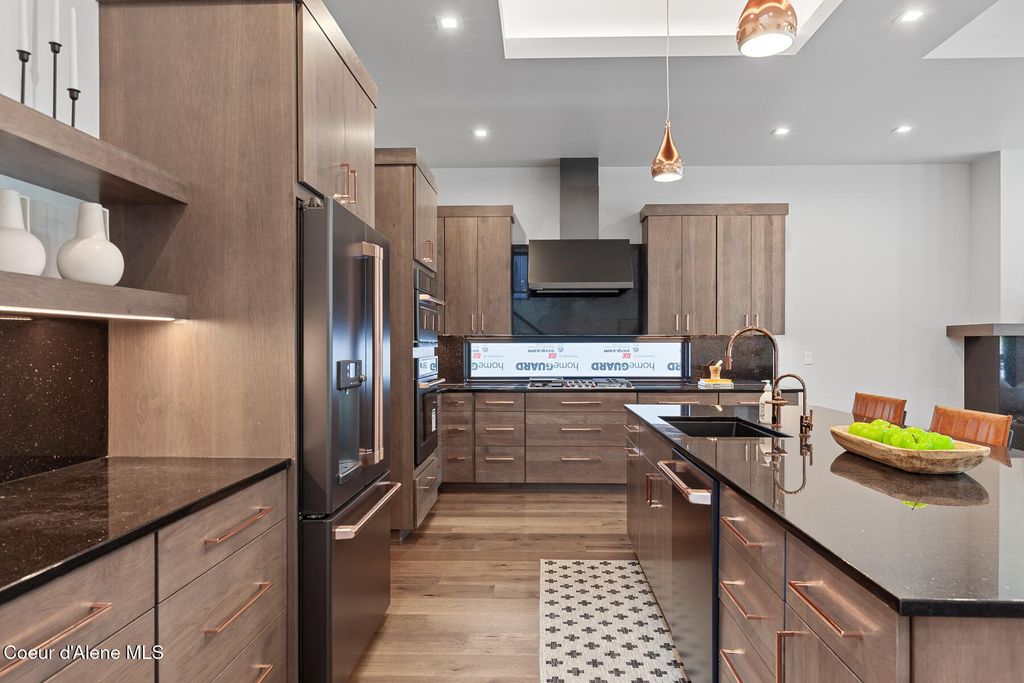 2855 W Lumber Lane, Coeur d'Alene, ID 83814 photo 10