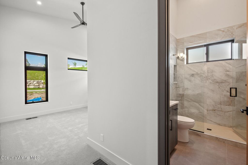 2855 W Lumber Lane, Coeur d'Alene, ID 83814 photo 23