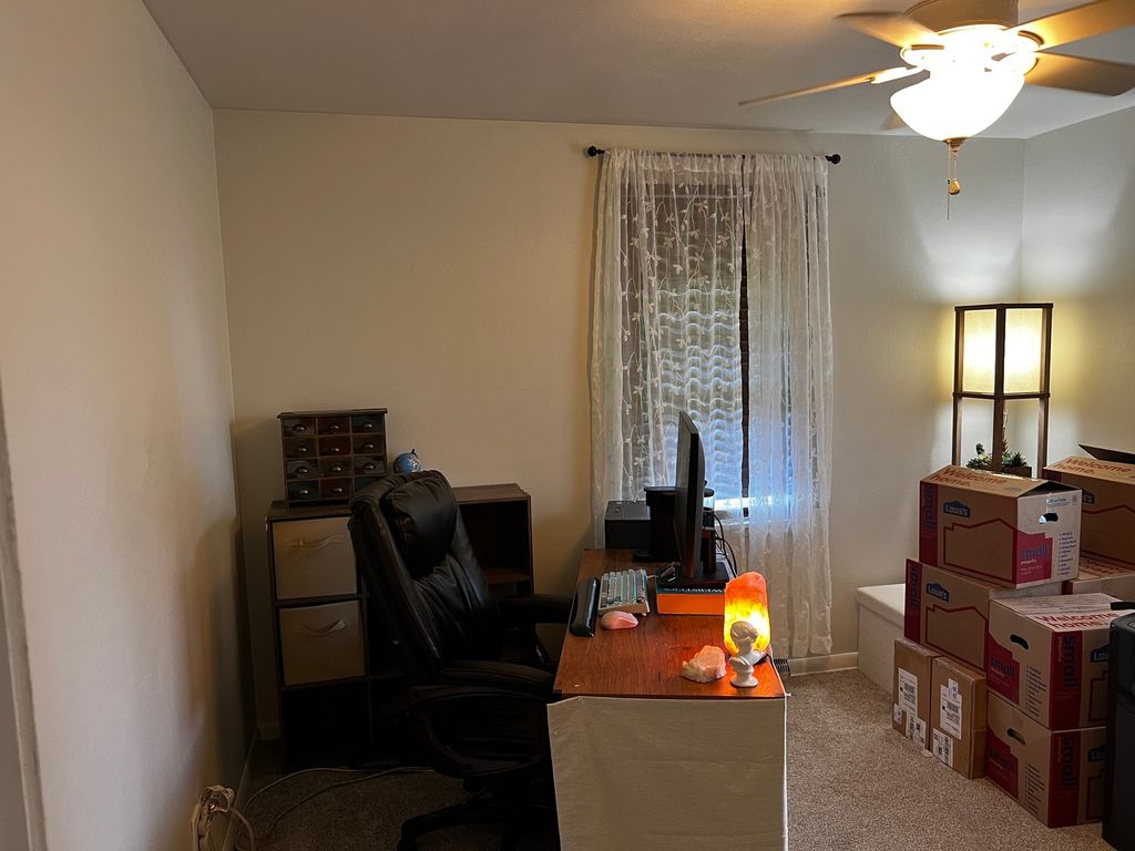 Image 15 of property listing at 1113 Bel Aire Drive, Mt Vernon, IL 62864