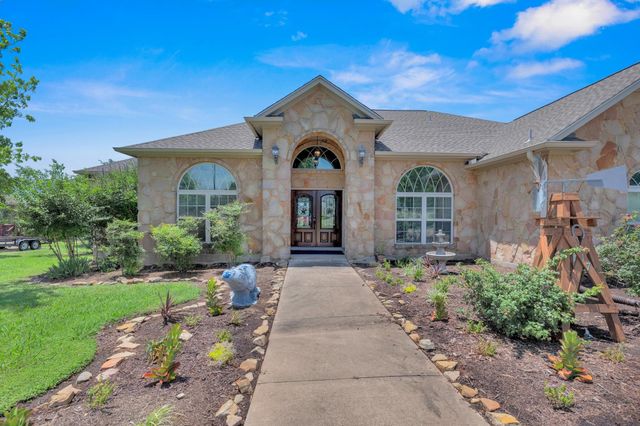 117 Lookout CIR, Hutto, TX 78634