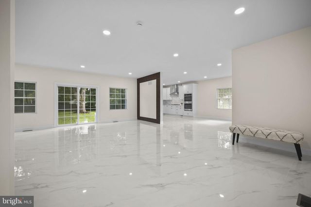 237 VARSITY AVE, Princeton, NJ 08540