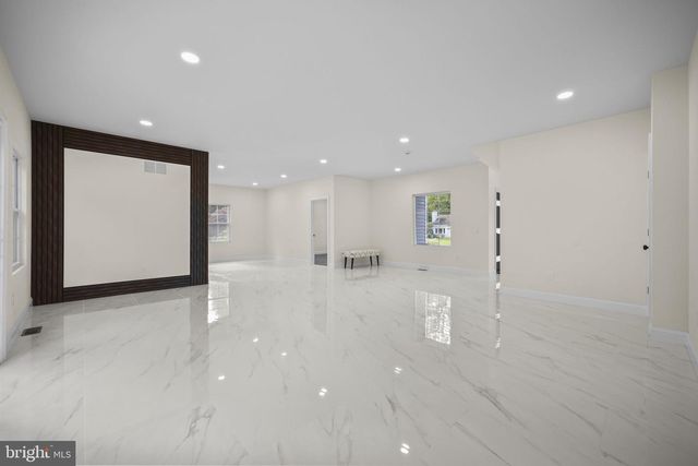 237 VARSITY AVE, Princeton, NJ 08540