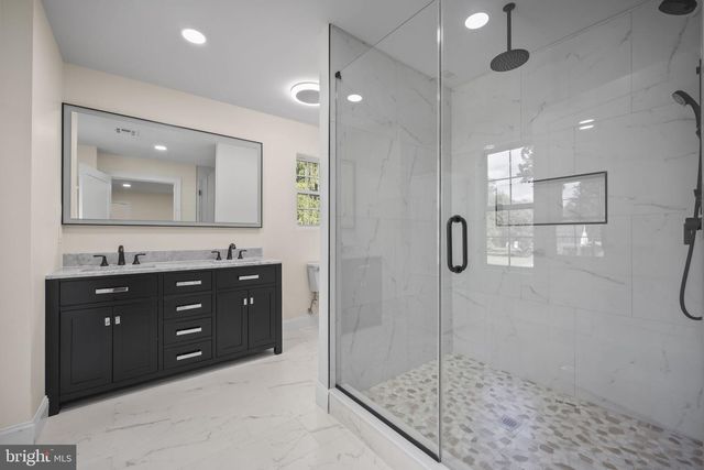 237 VARSITY AVE, Princeton, NJ 08540