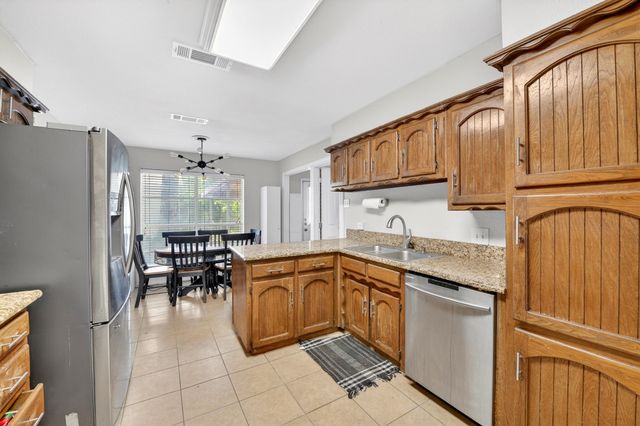 6905 Yorkston Street, Watauga, TX 76148