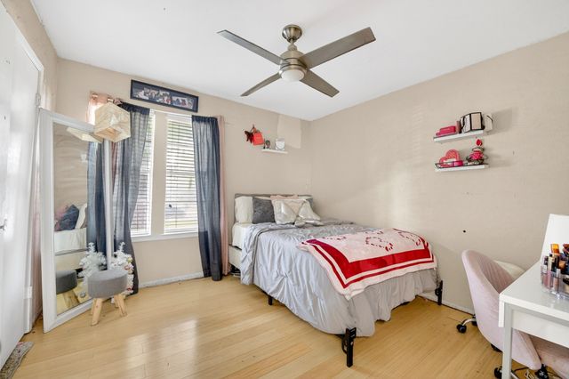 6905 Yorkston Street, Watauga, TX 76148