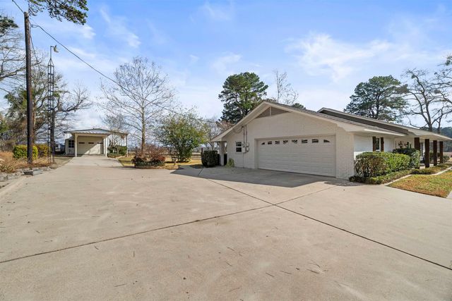 3282 Callahan Rd, Longview, TX 75602