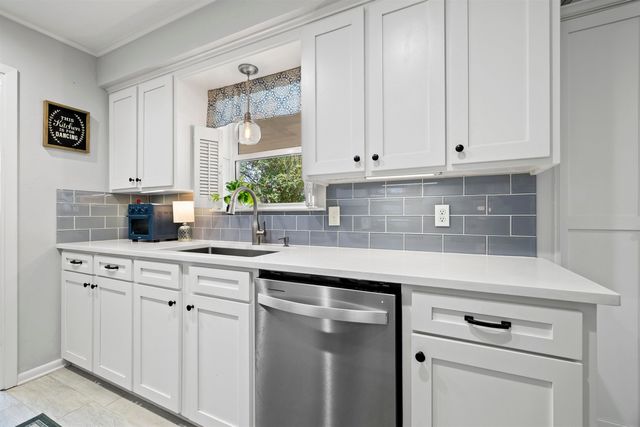 3282 Callahan Rd, Longview, TX 75602