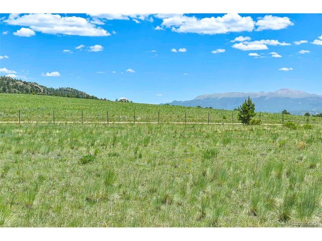 56 View Ln, Guffey, CO 80820