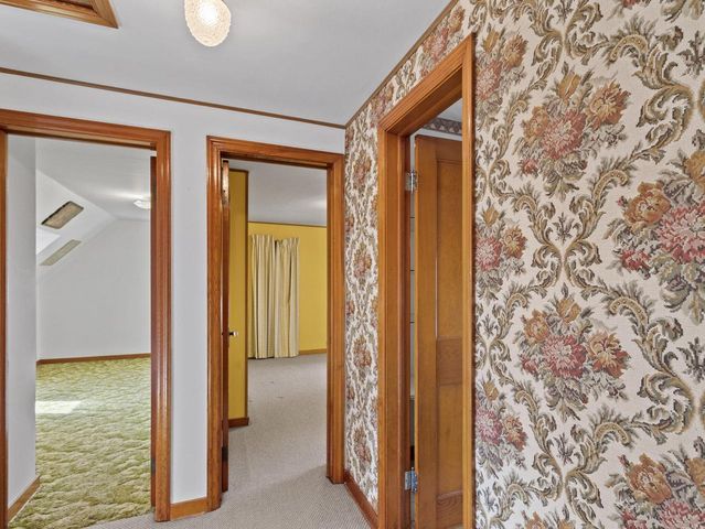 8524 W Beloit ROAD, West Allis, WI 53227