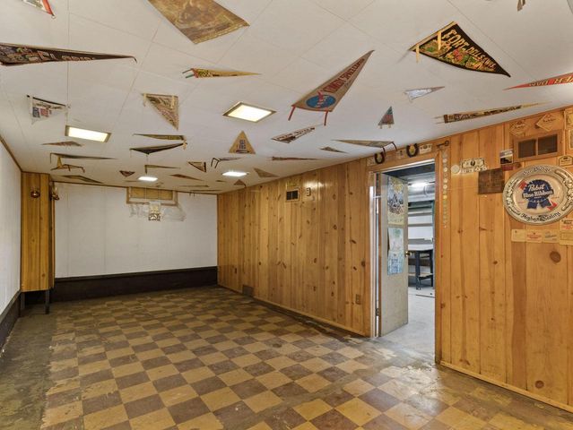 8524 W Beloit ROAD, West Allis, WI 53227