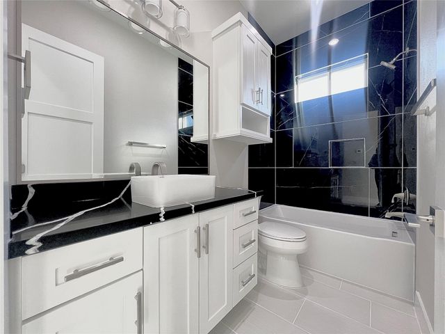 1162 Road 6604, Dayton, TX 77535