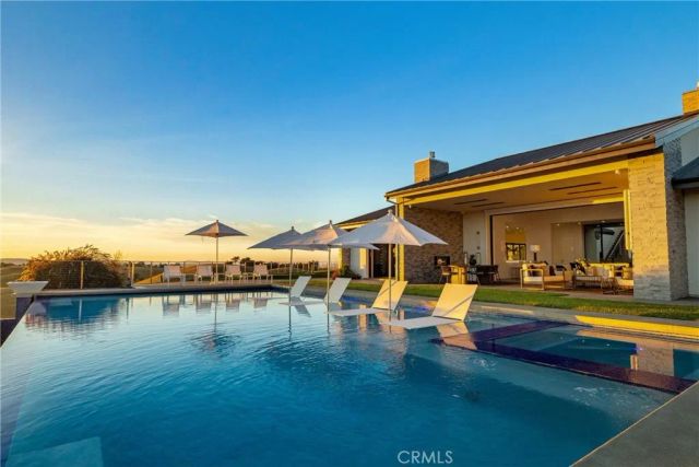 888 Camino Vina, Paso Robles, CA 93446
