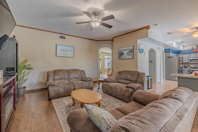 11022 SAILBROOKE DR, Riverview, FL 33579
