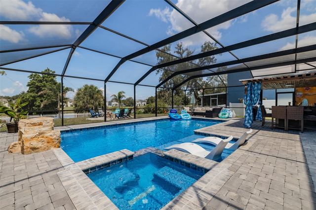 11022 SAILBROOKE DR, Riverview, FL 33579