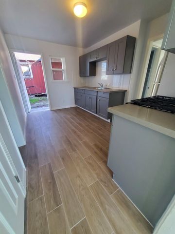 814 Louise Street, Houston, TX 77009