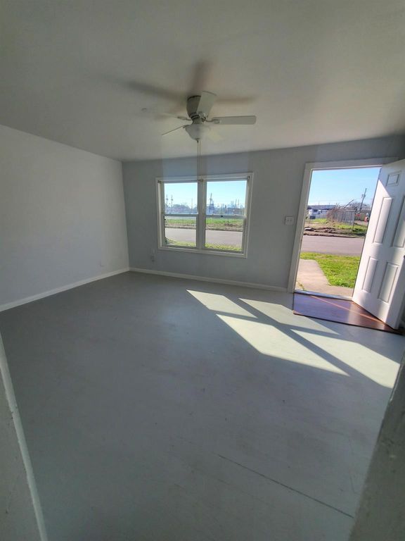 814 Louise Street, Houston, TX 77009