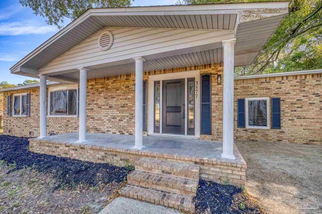 3577 Geeker St, Pensacola, FL 32514